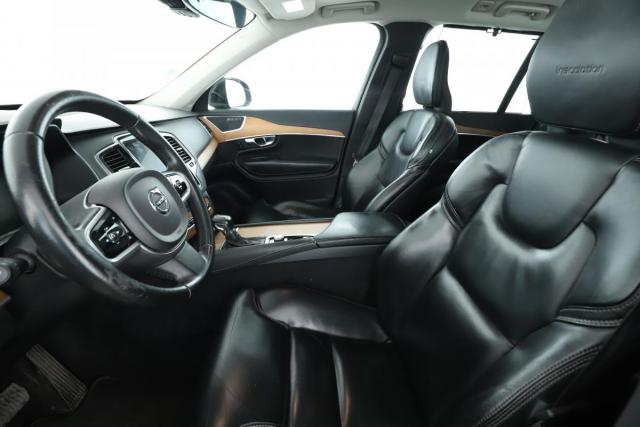Volvo Xc90 image 8