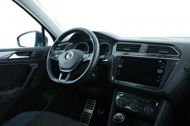 Volkswagen Tiguan image 8