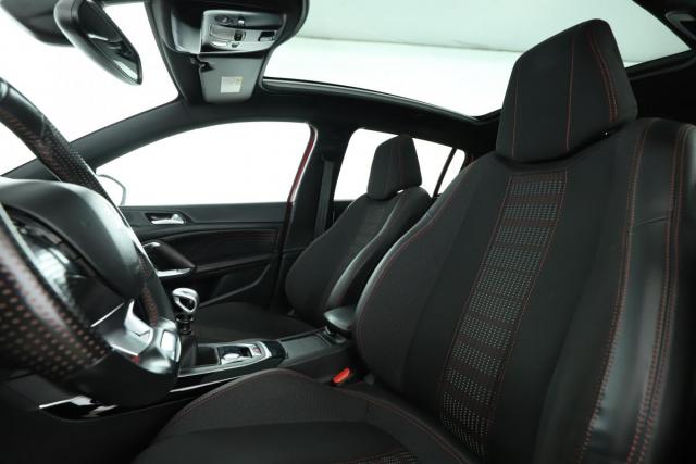 Peugeot 308 image 5