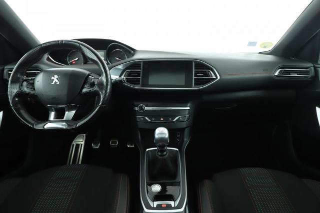 Peugeot 308 image 3