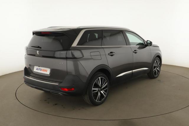 Peugeot 5008 image 8