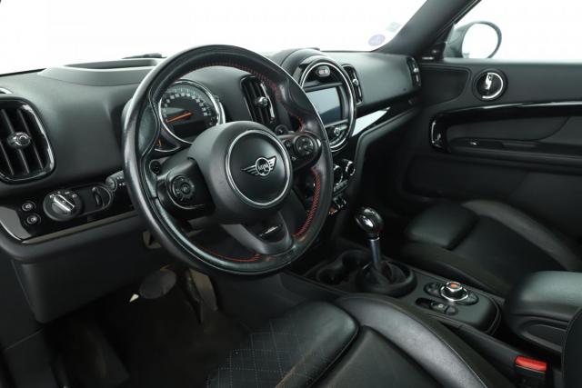 Mini Countryman image 9