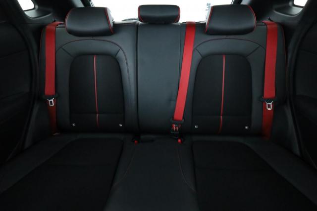 Hyundai Kona image 4
