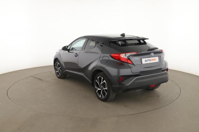 Toyota C-Hr image 5