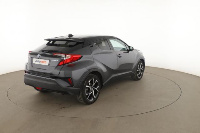 Toyota C-Hr image 1
