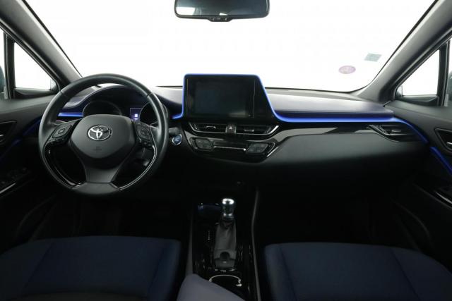 Toyota C-Hr image 4