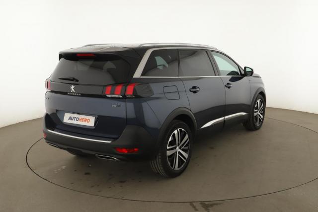 Peugeot 5008 image 8