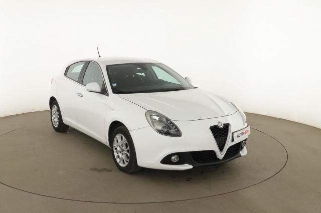 Alfa Romeo Giulietta image 8