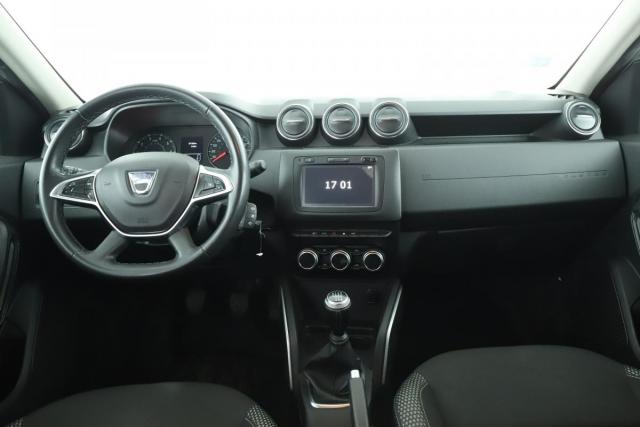 Dacia Duster image 1