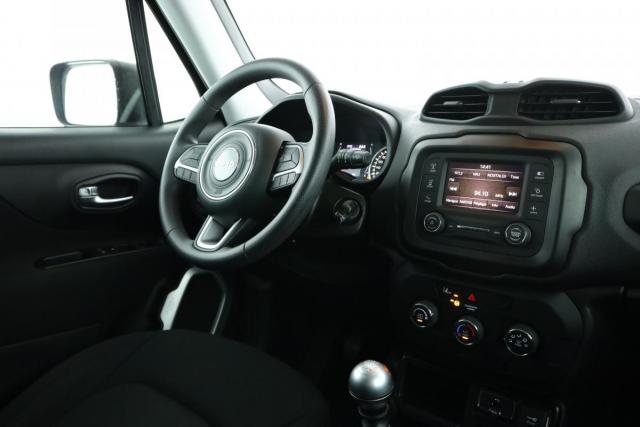 Jeep Renegade image 3
