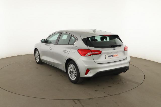 Ford Focus image 2