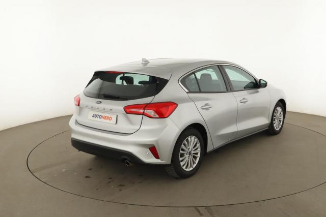 Ford Focus image 5