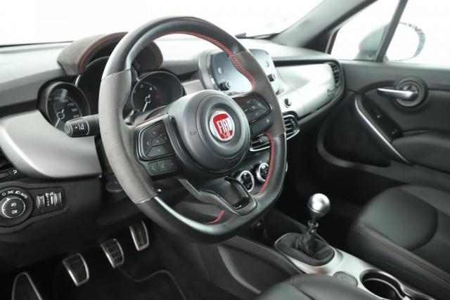 Fiat 500x image 2