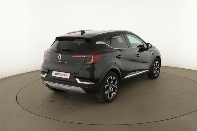 Renault Captur image 9