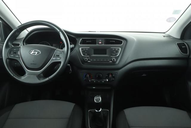 Hyundai I20 image 2