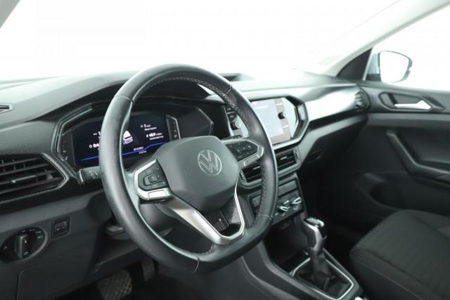 Volkswagen T-Cross image 3