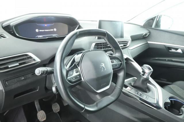 Peugeot 3008 image 9