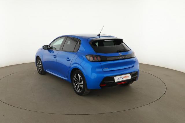 Peugeot 208 image 1