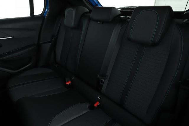 Peugeot 208 image 3
