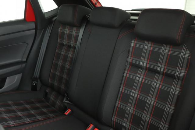 Volkswagen Polo image 2