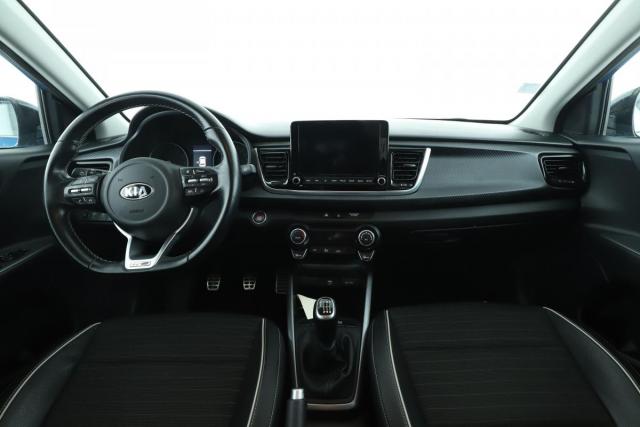 Kia Rio image 2