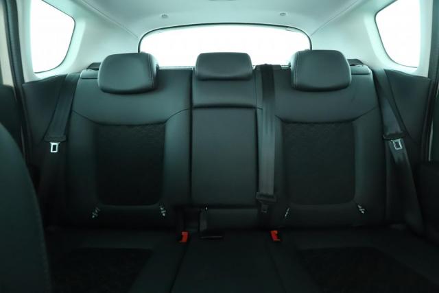 Peugeot 3008 image 8