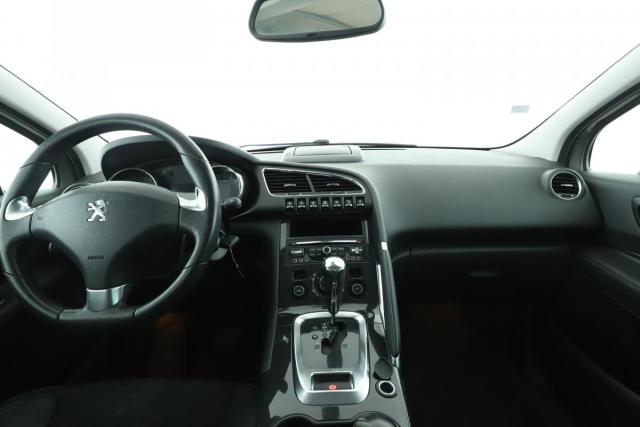 Peugeot 3008 image 3