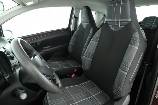 Peugeot 108 image 3