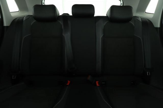 Volkswagen Polo image 9