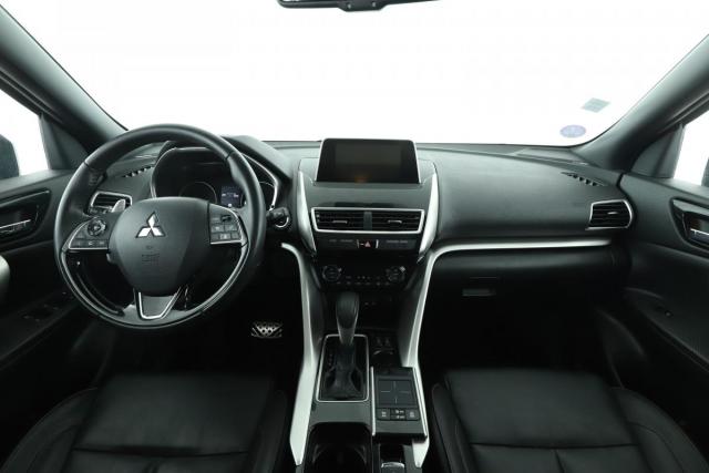 Mitsubishi Eclipse Cross image 8