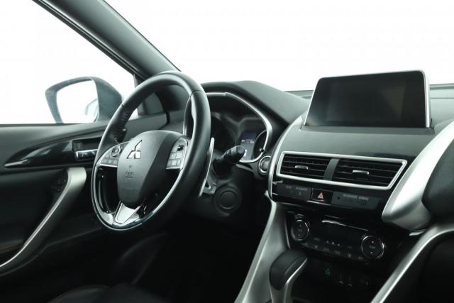 Mitsubishi Eclipse Cross image 3