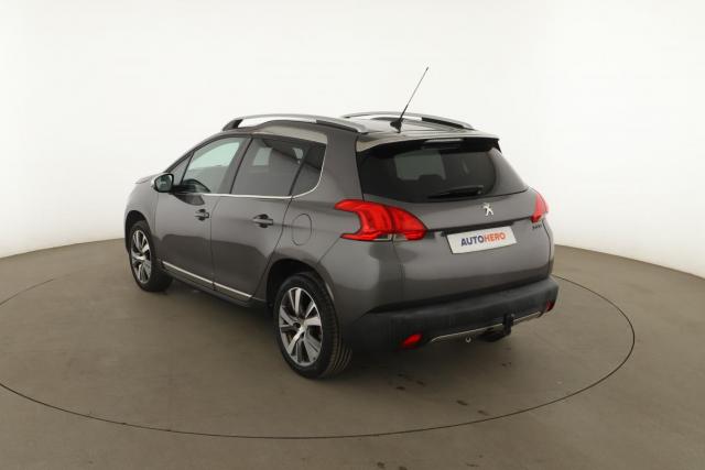 Peugeot 2008 image 8