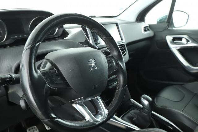 Peugeot 2008 image 4