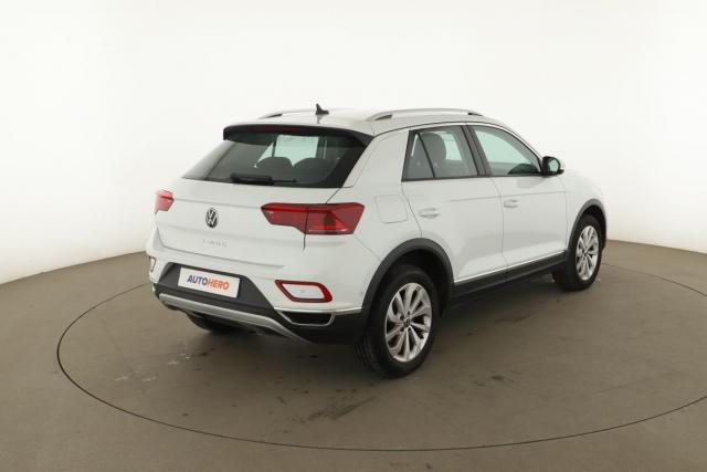 Volkswagen T-Roc image 6