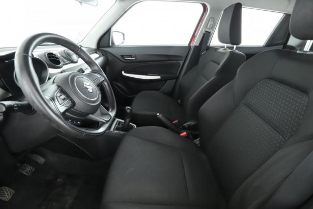 Suzuki Swift image 5