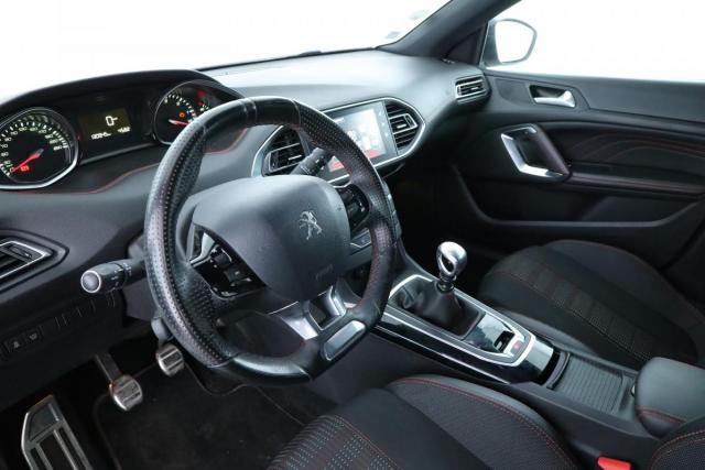 Peugeot 308 image 5