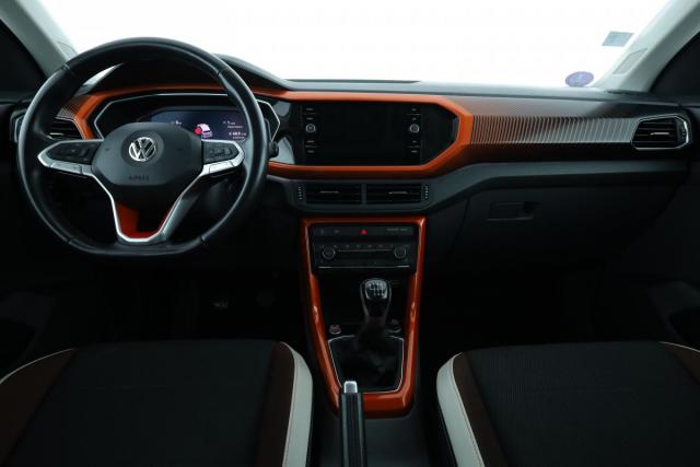 Volkswagen T-Cross image 3
