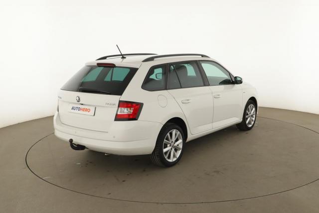 Skoda Fabia image 7
