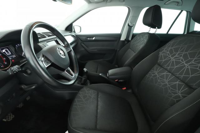 Skoda Fabia image 8