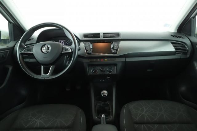 Skoda Fabia image 2