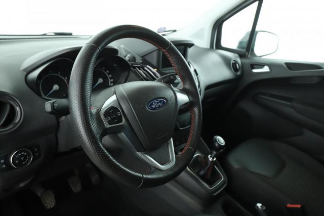 Ford Tourneo image 3