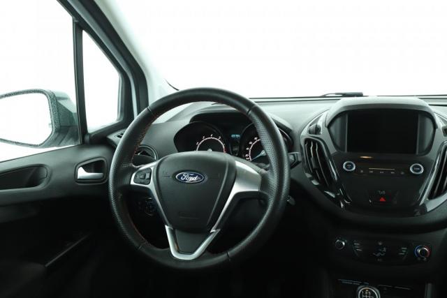 Ford Tourneo image 1