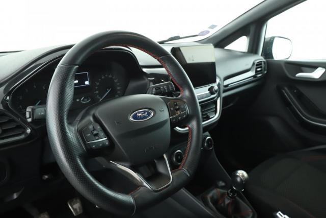 Ford Fiesta image 7
