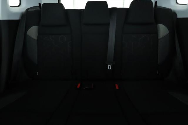 Peugeot 2008 image 3
