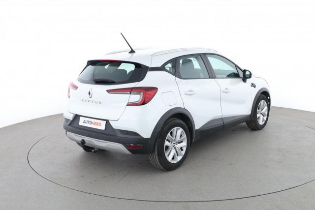 Renault Captur image 8