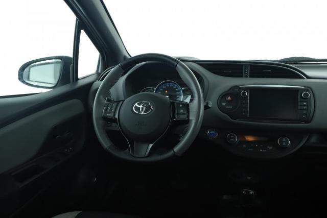 Toyota Yaris image 7