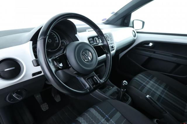 Volkswagen Up! image 5