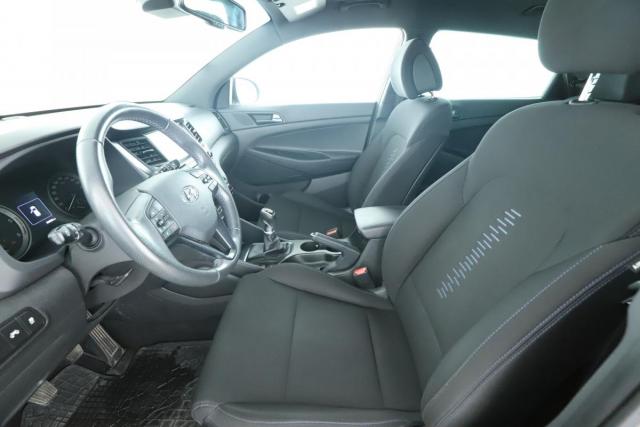 Hyundai Tucson image 3