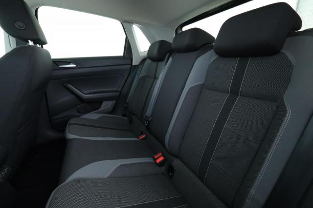 Volkswagen Polo image 6