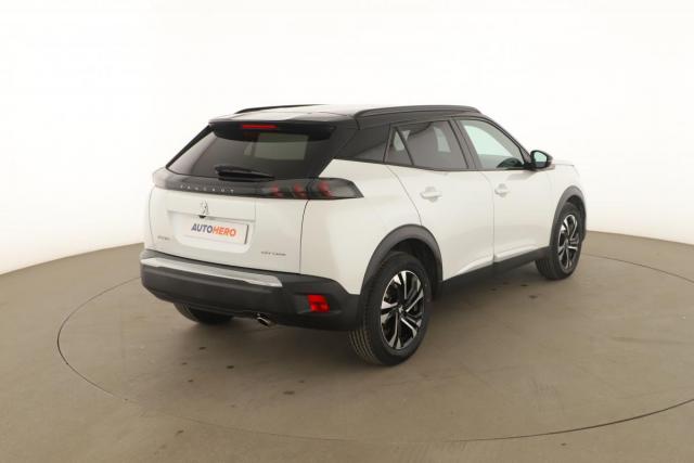 Peugeot 2008 image 3